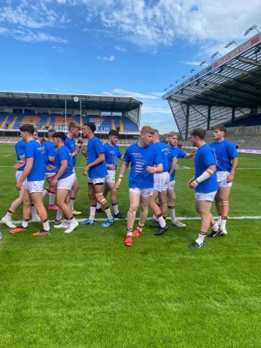 The academy lads warm up at Headingley before Rob Burrow's tribute night.